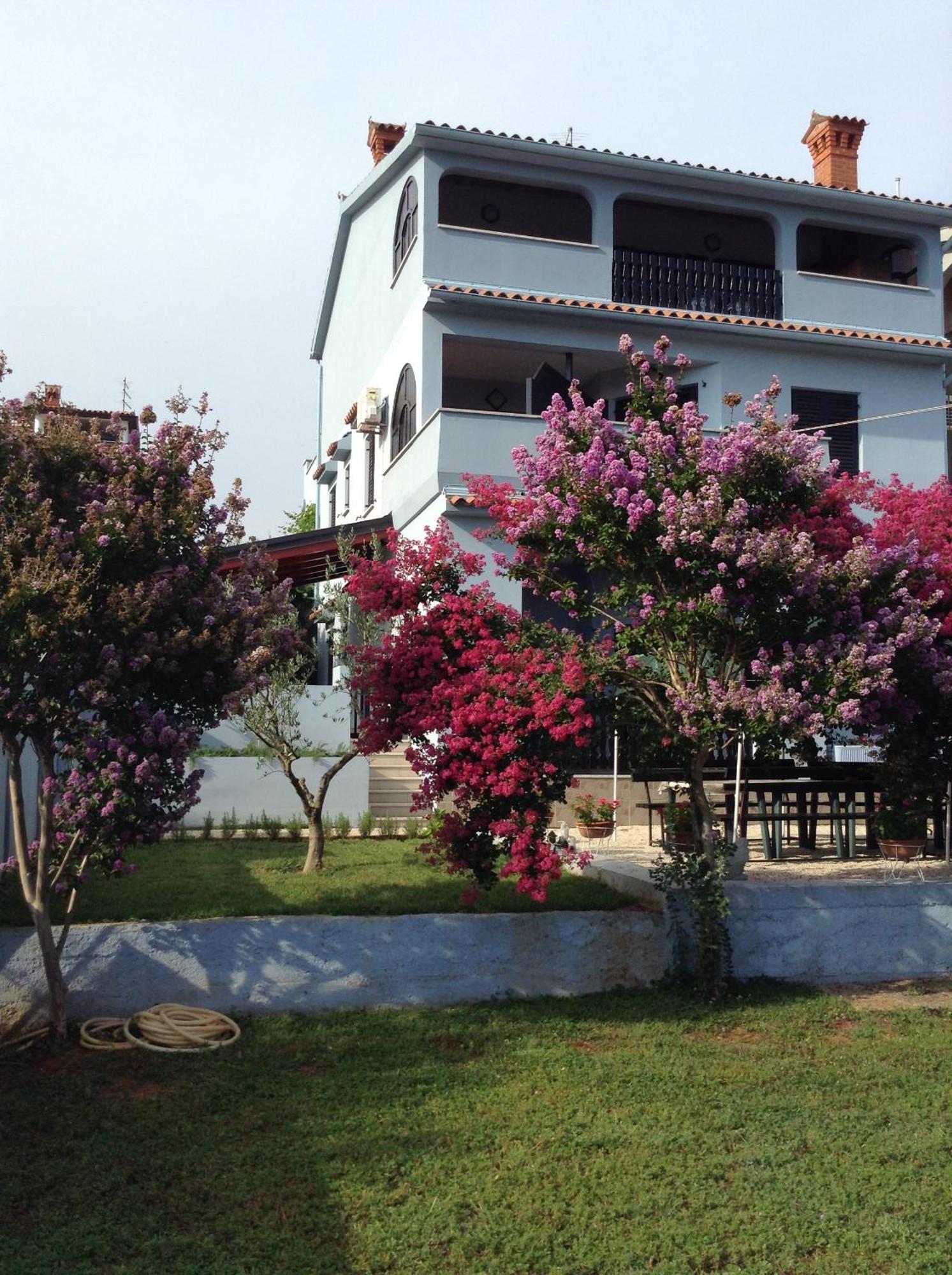 Apartamento The Blue House Vinkuran Exterior foto